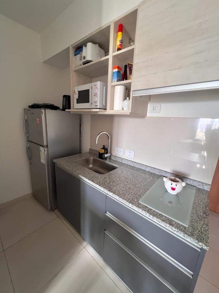 Departamento Solar Con Cochera 雷西斯膝西亚 外观 照片